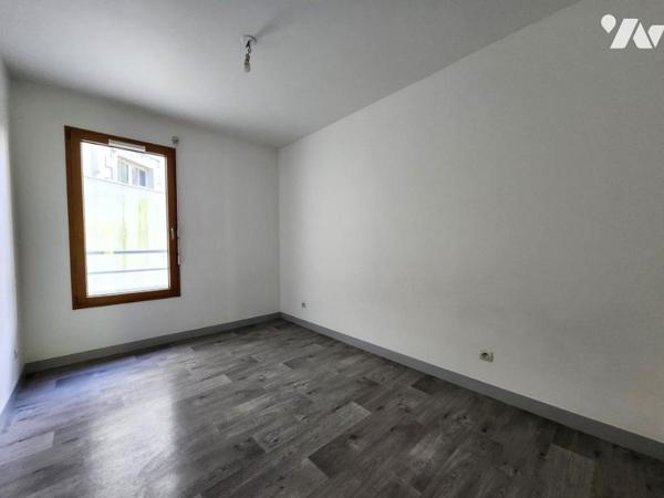 NANTES Centre - T3 rue Paul Bellamy avec balcon et parking