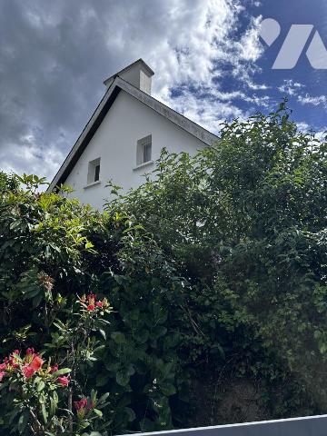 A VENDRE MAISON PROCHE BOURG - BEAU POTENTIEL