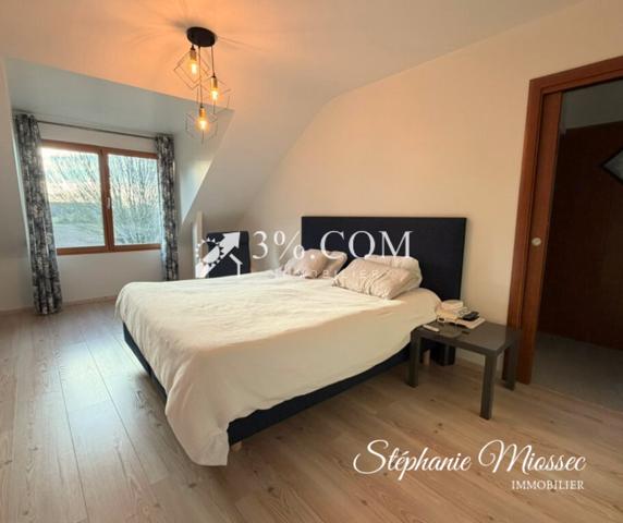 Maison 8 pièce(s) 6 chambre(s) 280 m²