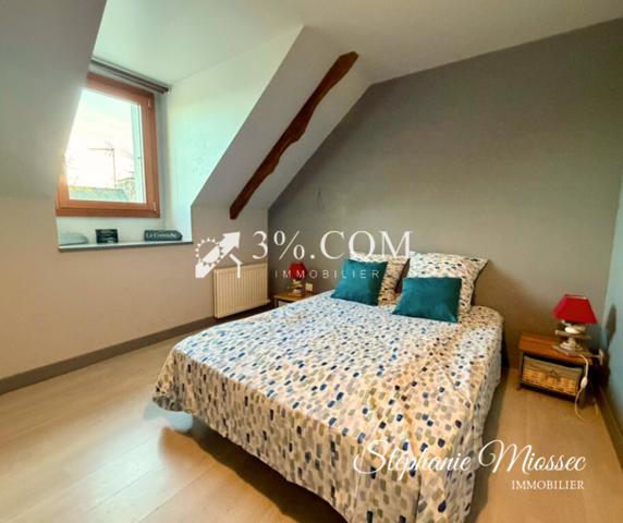 Maison 8 pièce(s) 6 chambre(s) 280 m²