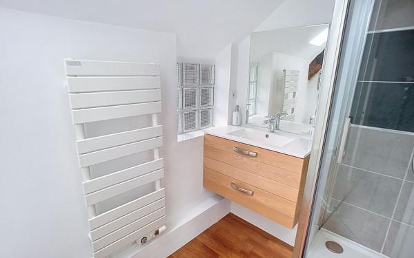 Appartement à vendre    3 pièces • 60 m2 Angers