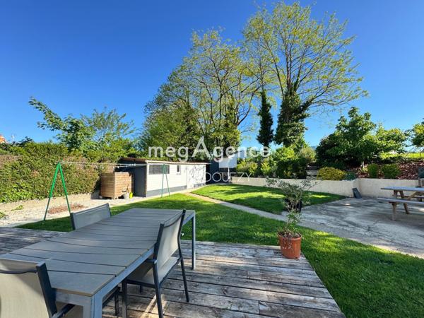 Maison à MORTAGNE-SUR-SEVRE, 85290 - 6 pièces 131m²