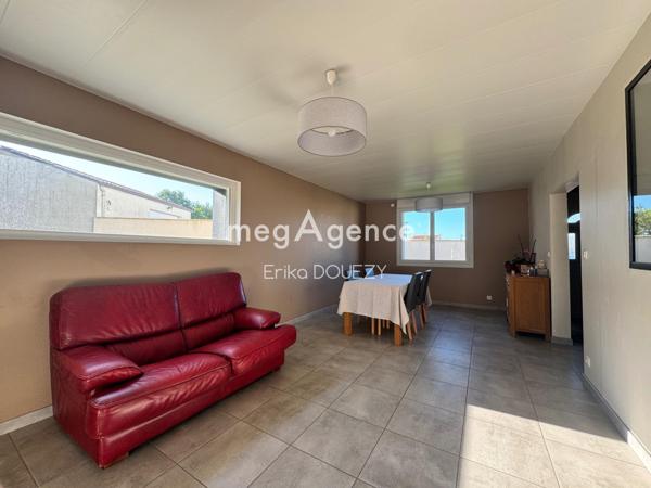 Maison à MORTAGNE-SUR-SEVRE, 85290 - 6 pièces 131m²