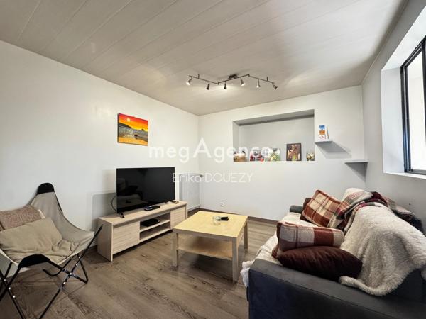 Maison à MORTAGNE-SUR-SEVRE, 85290 - 6 pièces 131m²