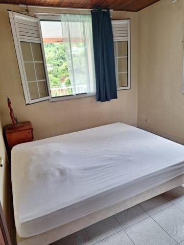 Villa à étage de 216m² habitable sur terrain de 5899m² situé sur la commune du VAUCLIN