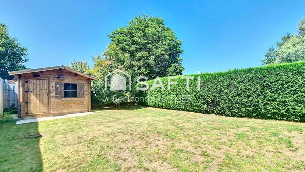 Maison semi- individuelle, 4 chambres, jardin, garage et stationnement