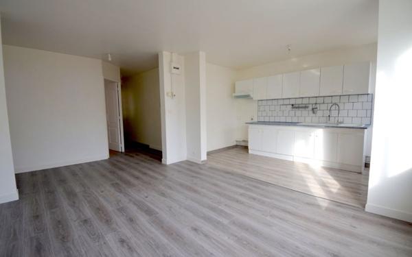 Appartement à louer    1 pièce •  Calais