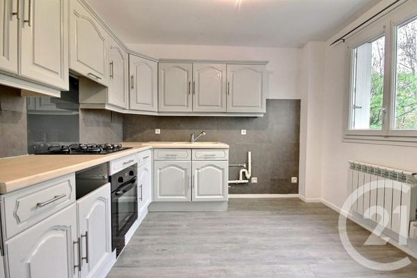 Appartement F3 à vendre  3 pièces - 67 m2 LA CHAUSSEE ST VICTOR - 41