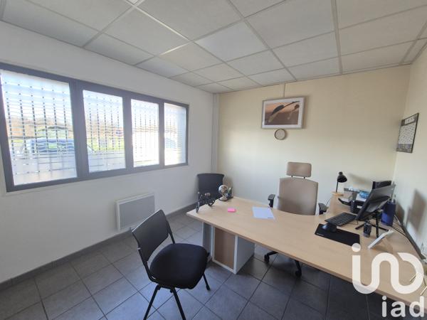 Immeuble à vendre 1 128 m² Douzy