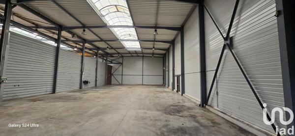 Immeuble à vendre 1 128 m² Douzy