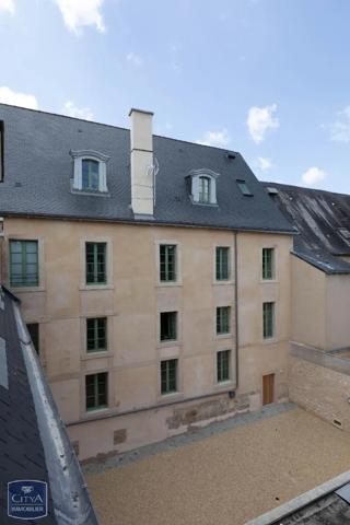 Appartement à louer 3 pièces 70.36m² Poitiers (86000)