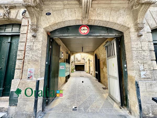 Parking · Location Bordeaux (33000)