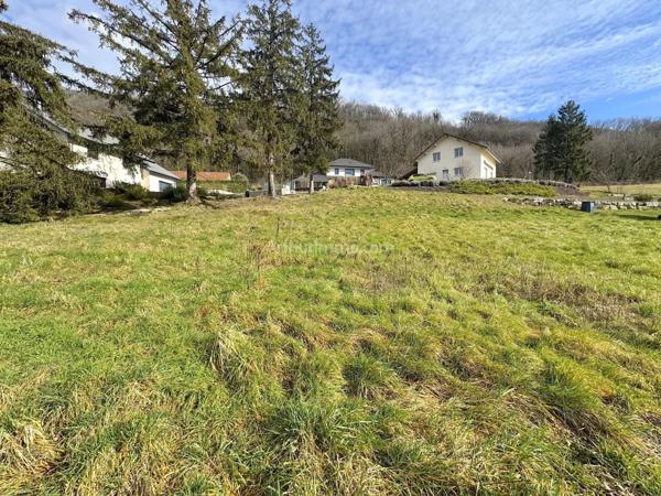 Vente Terrain 863 m2 à Serrières-en-Chautagne