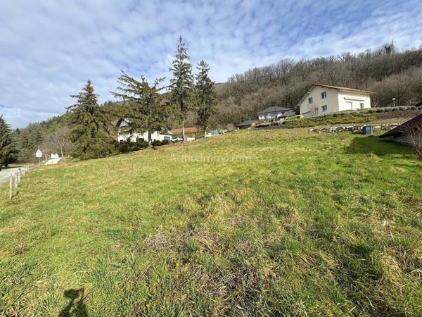 Vente Terrain 863 m2 à Serrières-en-Chautagne