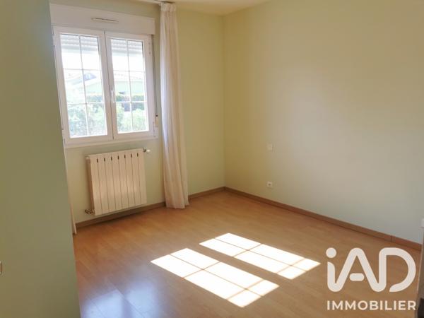 Location maison 6 pièces 139 m² Artigues-près-Bordeaux
