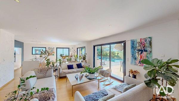 Maison à vendre 7 pièces 230 m² Urrugne