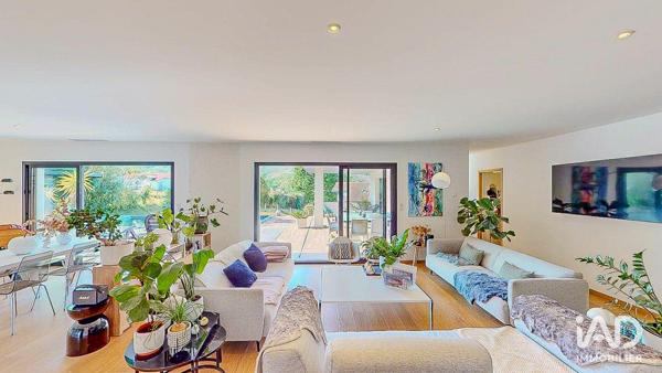 Maison à vendre 7 pièces 230 m² Urrugne
