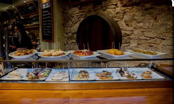 Droit au bail tout commerces (idéal cave à jambon, fromages, tartes, sushis etc...)