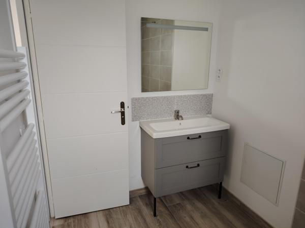 Location / Maison T3