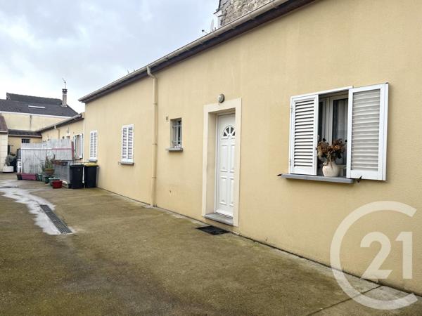 Immeuble à vendre  149,01 m2 ST MAUR DES FOSSES - 94