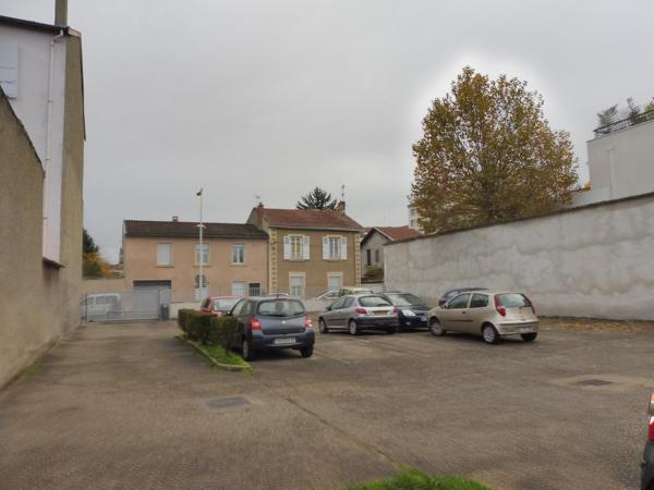 Parking · Location Lyon (69003)