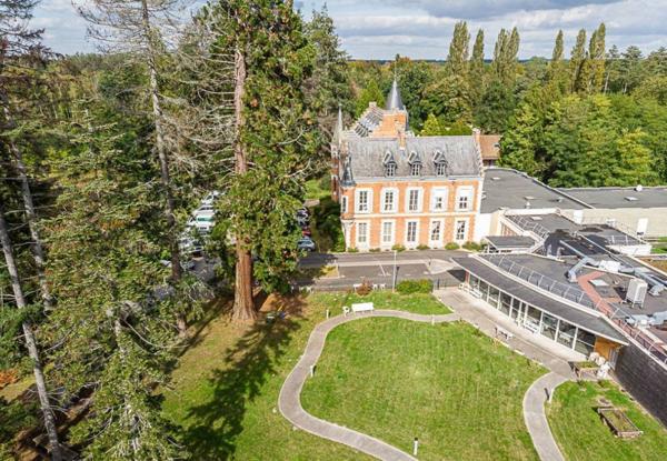 INVESTISSEMENT LOCATIF – La Ferté-Saint-Aubin – Résidence EHPAD Korian Château des Landes - 6% de rentabilité