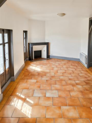 Immeuble 8 pièces - 170 m²