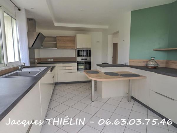 Propriété rare à Longué-Jumelles pour une vie de famille idéale