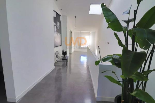 Maison moderne 190m2 centre ville Saint Maximin