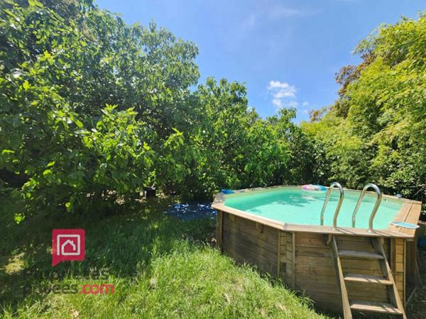 Villa Bagnols En Foret 5 pièces 140 m2- 6000m2 de terrain