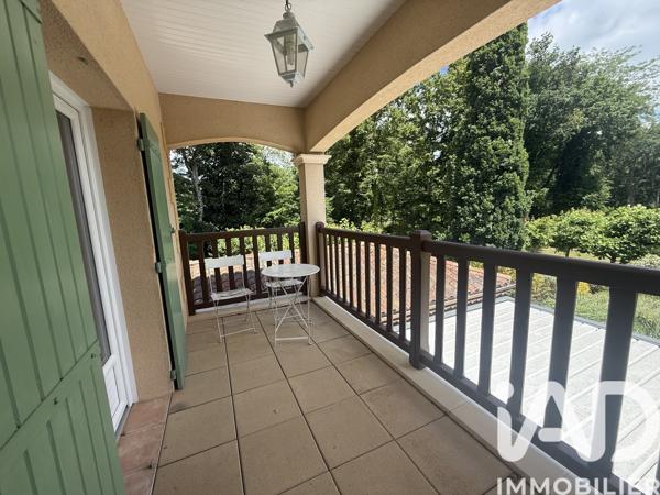 Maison à vendre 9 pièces 200 m² Saint-Sauveur