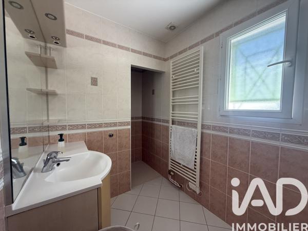 Maison à vendre 9 pièces 200 m² Saint-Sauveur
