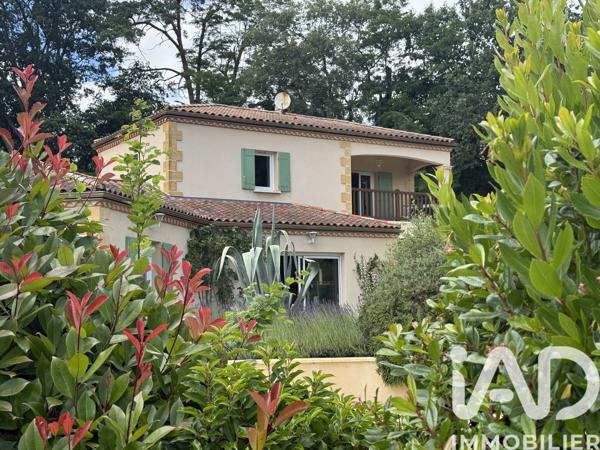 Maison à vendre 9 pièces 200 m² Saint-Sauveur