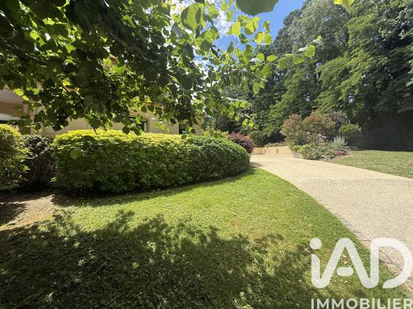 Maison à vendre 9 pièces 200 m² Saint-Sauveur