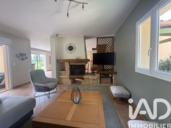Maison à vendre 9 pièces 200 m² Saint-Sauveur