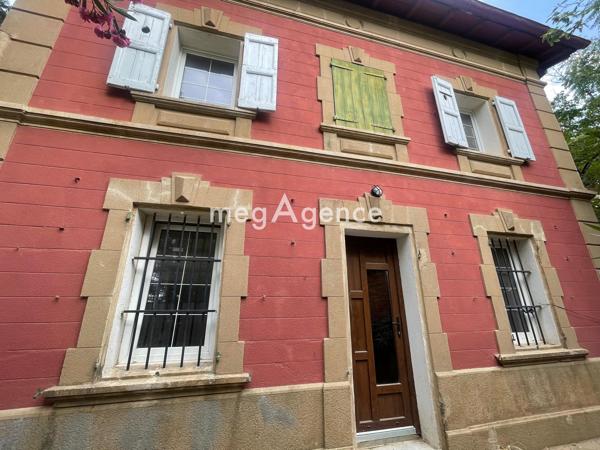 Maison à LA LONDE-LES-MAURES, 83250 - 4 pièces 84m²