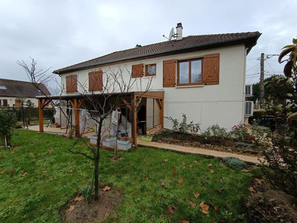 EN VENTE - GARCHIZY - Maison 3 chambres sur sous-sol