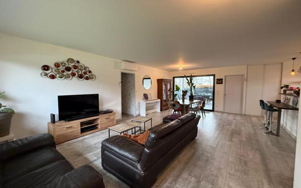 Maison à vendre    6 pièces •  Pontonx-sur-l'Adour