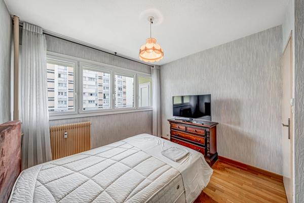 Appartement à Chalon Sur Saône T4 de 72 m² avec balcon et concierge