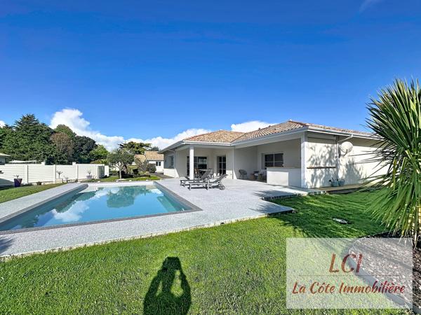 Maison 5 pièce(s) 4 chambre(s) 182 m²