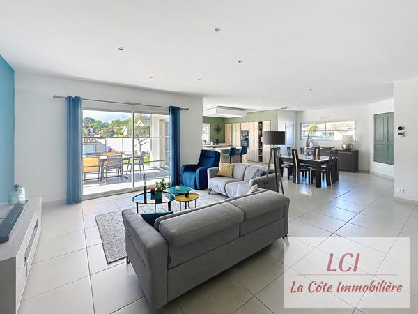 Maison 5 pièce(s) 4 chambre(s) 182 m²
