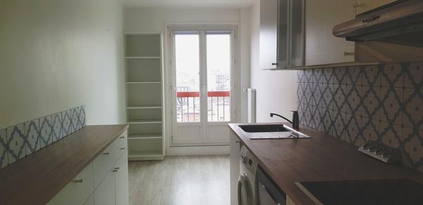 Appartement lumineux, vue dégagée quartier Régensburg