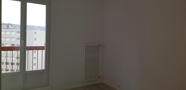 Appartement lumineux, vue dégagée quartier Régensburg