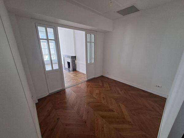 Appartement rénové Nantes - 2 pièce(s) - 51.0 m2