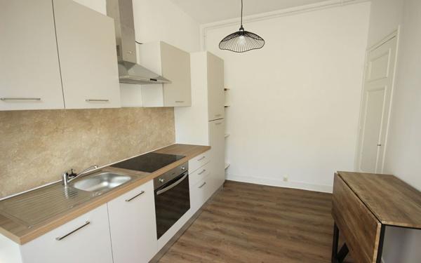 Appartement à louer    4 pièces •  Oloron-Sainte-Marie