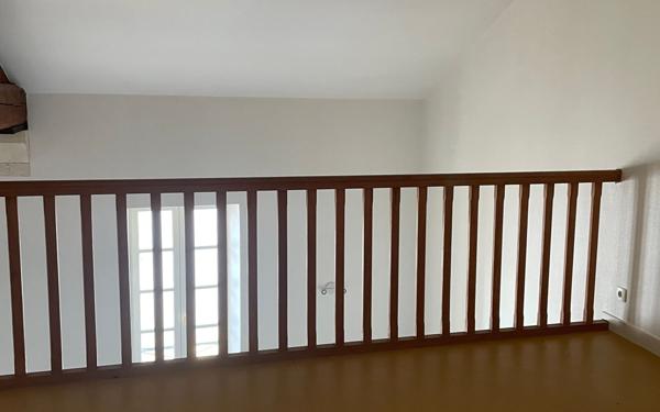 Appartement à louer    5 pièces • 107,82 m2 Tonnay-Charente
