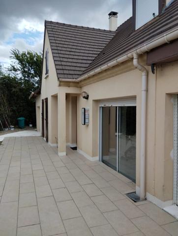 Maison à vendre 6 pièces 150 m² proche Beauvais