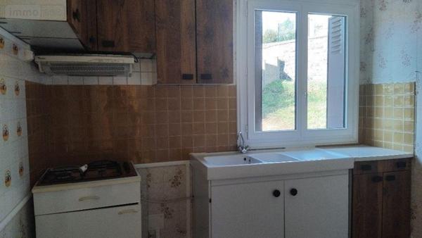 Appartement à vendre à Murat dans le Cantal (15300), ref : FG/2517