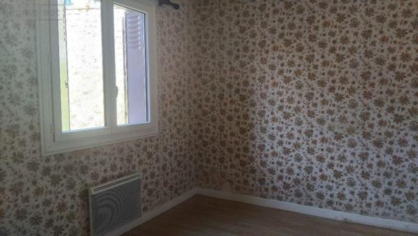 Appartement à vendre à Murat dans le Cantal (15300), ref : FG/2517