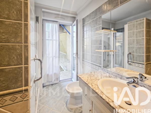 Appartement à vendre 3 pièces 90 m² Nîmes
